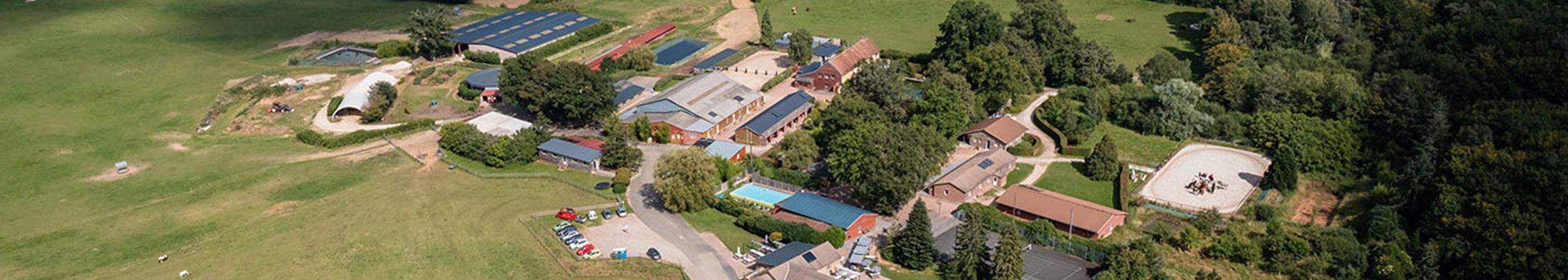 Le Domaine – Poney-Club – Domaine de l’Espérance – Bourgogne